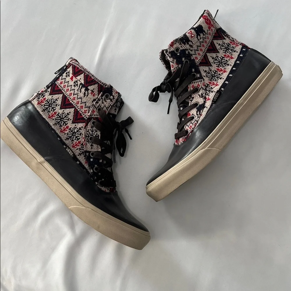 Vans RARE Hi-Top Winter Sweater Duck Rubber Sneakers - Picture 2 of 13